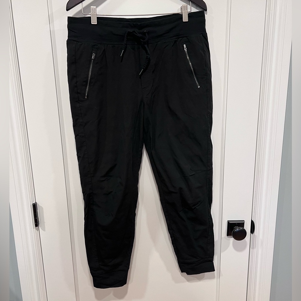 Athleta Trekke North Jogger Pants Black 12